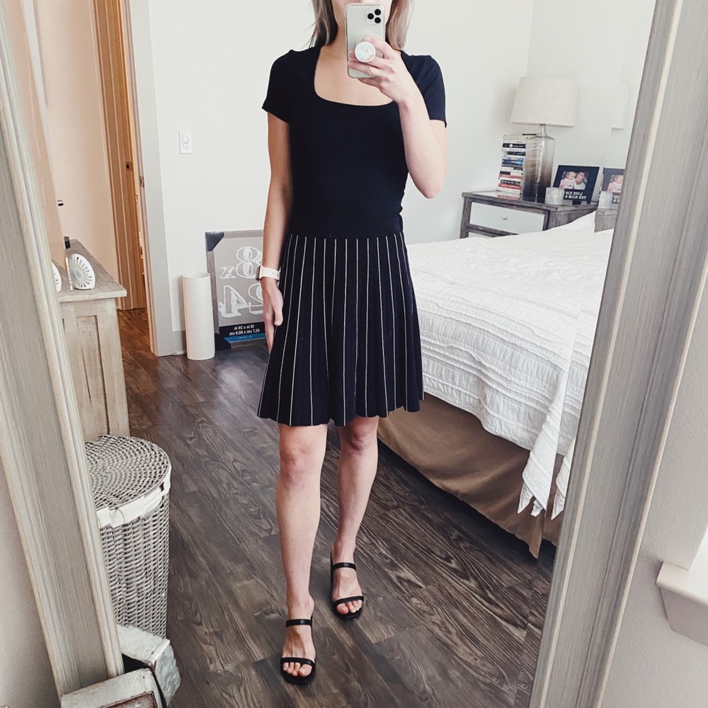 Ann Taylor LOFT Black & White Pinstripe Pleated Skirt